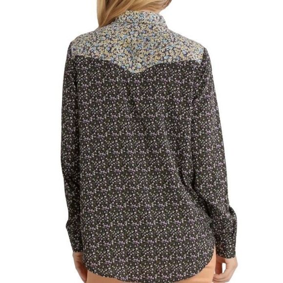 Umgee Mixed Floral Print Western Yoke Collared Snap Front Shirt Medium - Picture 2 of 11